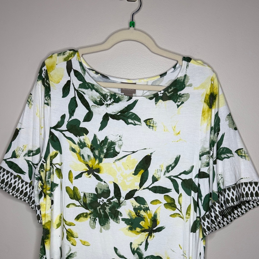 Chico's Green and Yellow Floral Blouse Size 3 - Picture 3 of 7